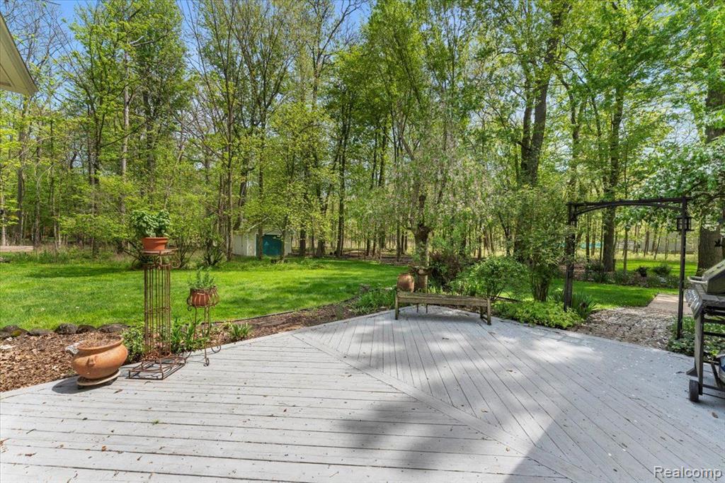 main property photo 42