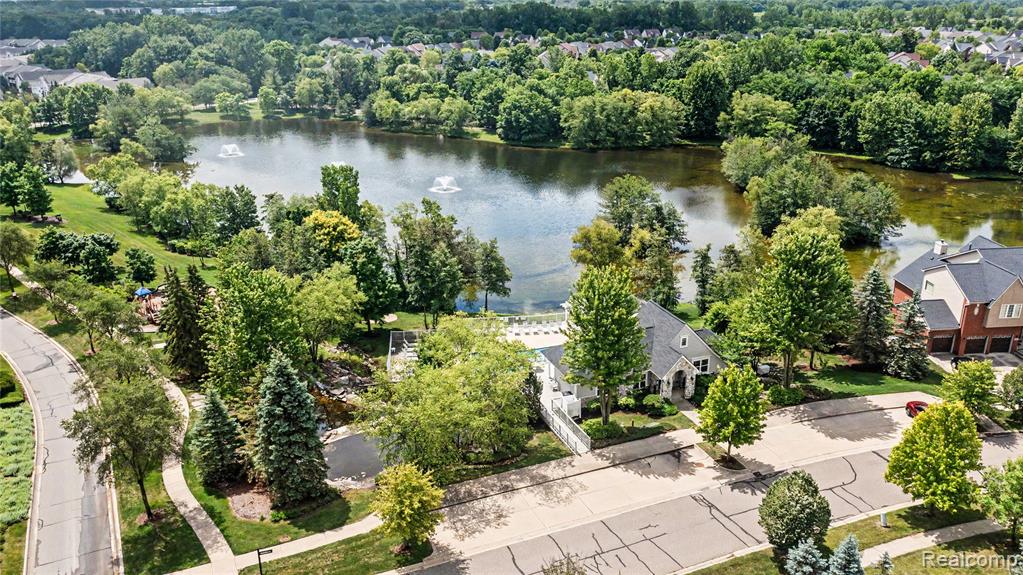 main property photo 46