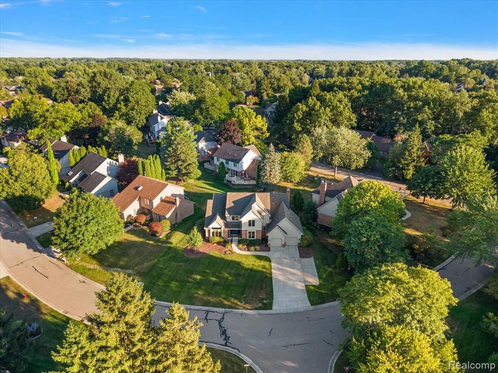 main property photo 46