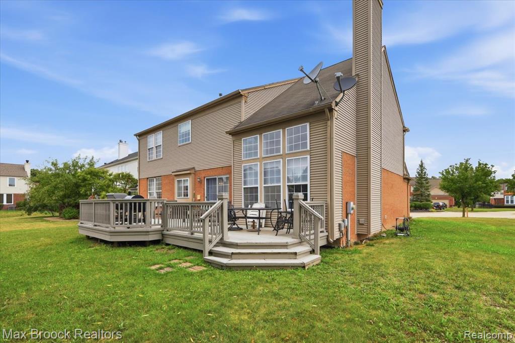 main property photo 44