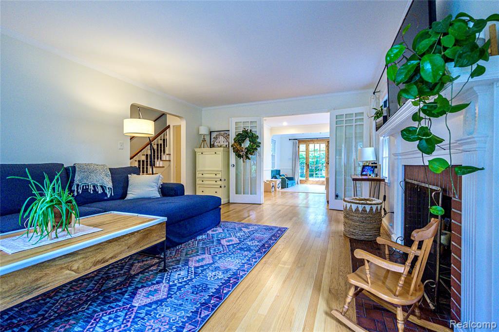 main property photo 16