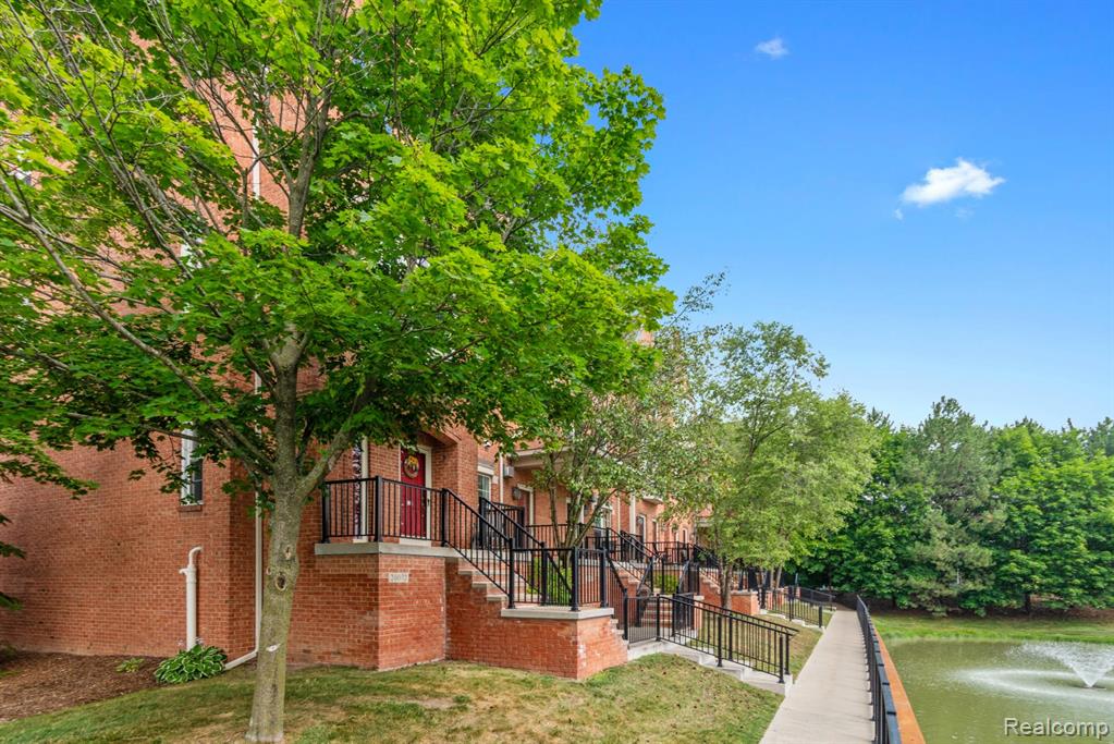 main property photo 29