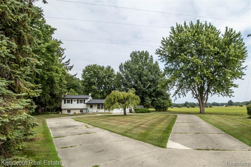 main property photo 42