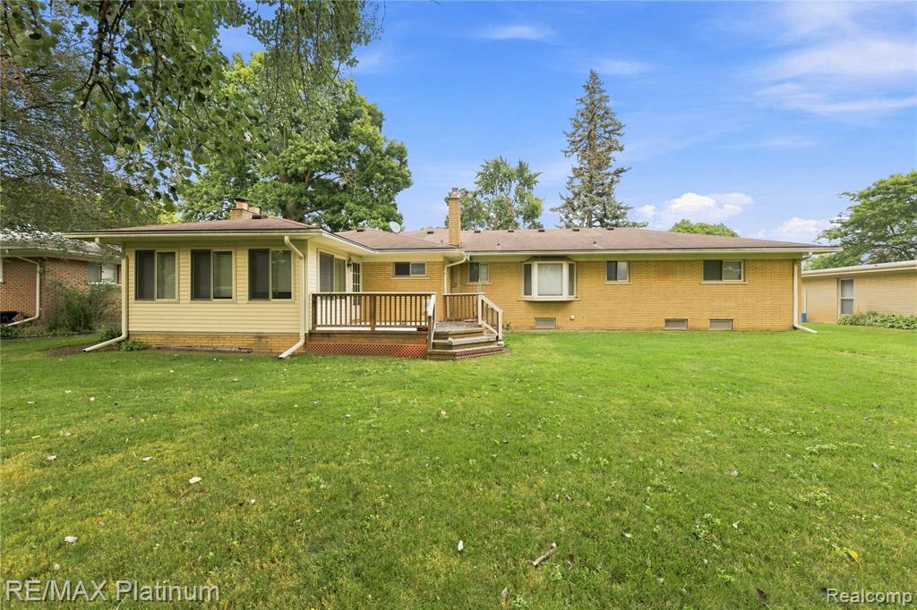 main property photo 24