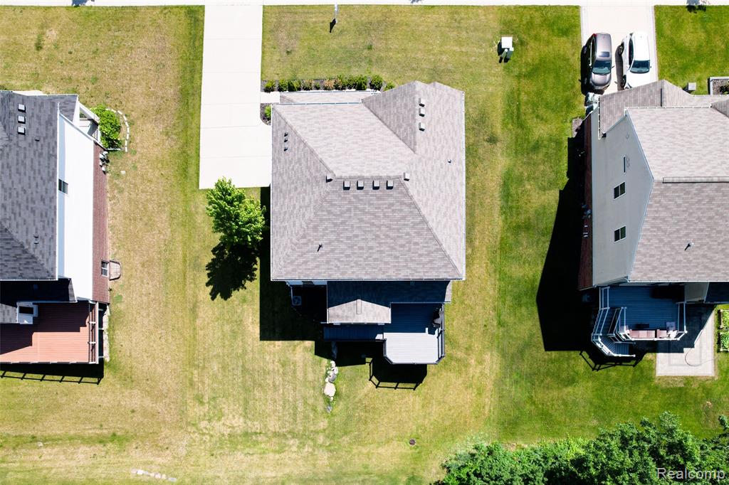 main property photo 58