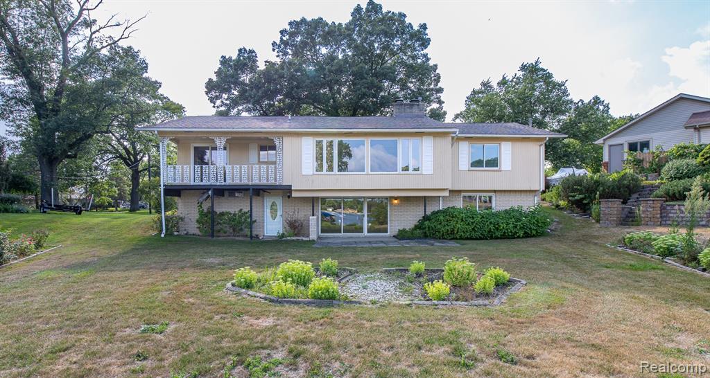 main property photo 46