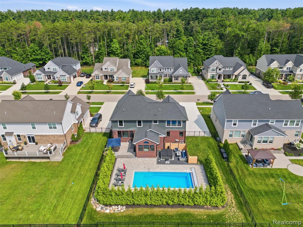 main property photo 54