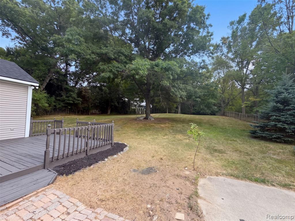 main property photo 21