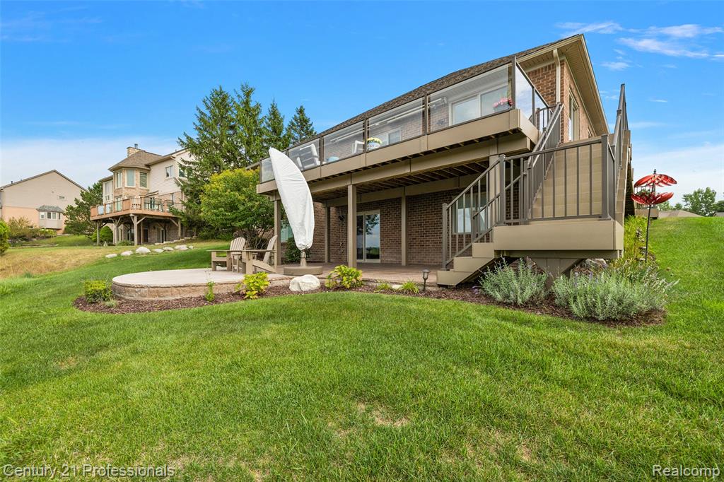 main property photo 43