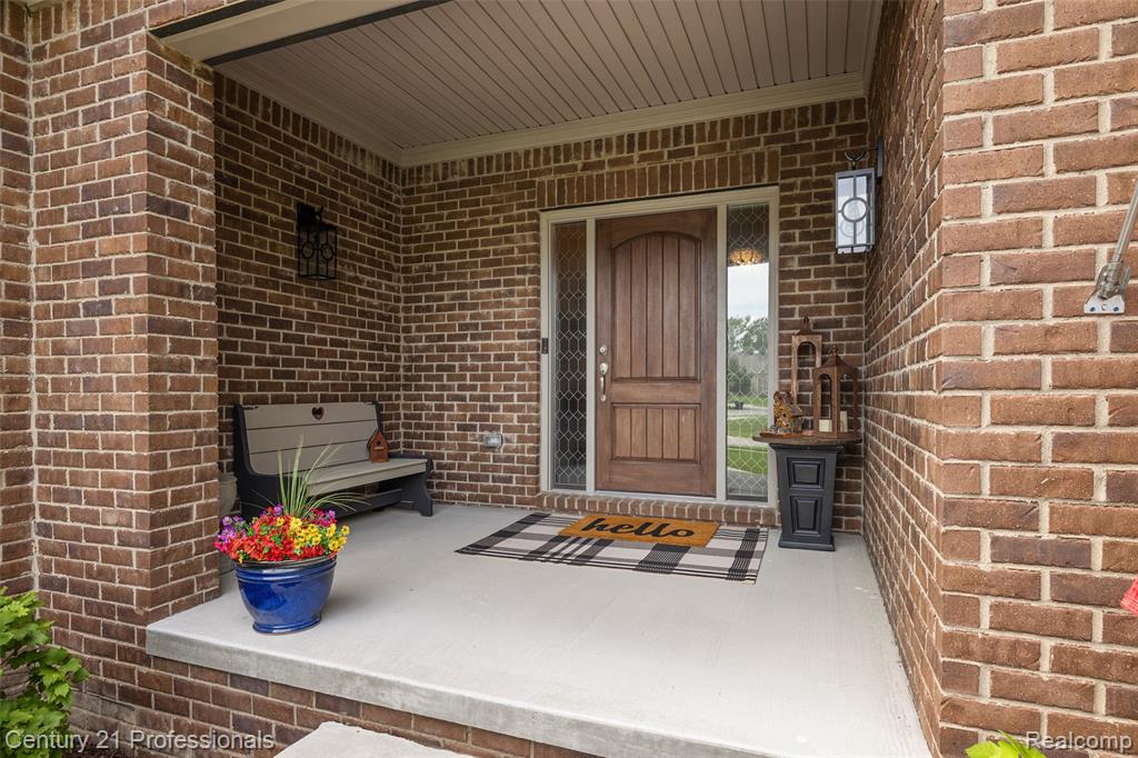 main property photo 54