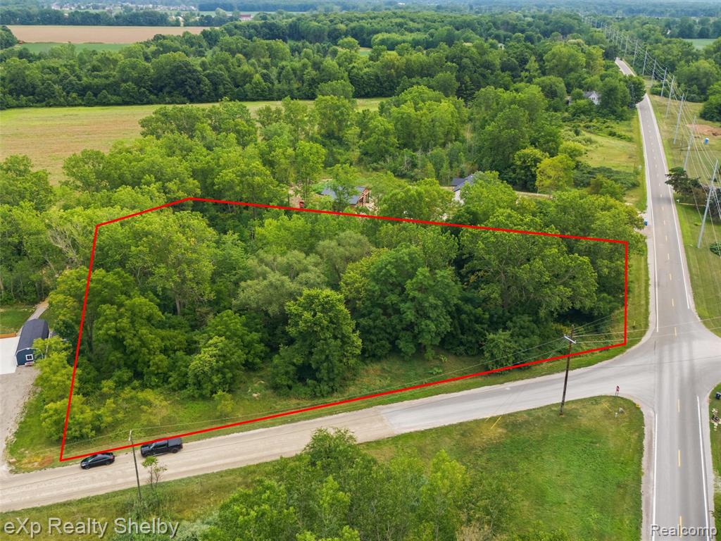 main property photo 68