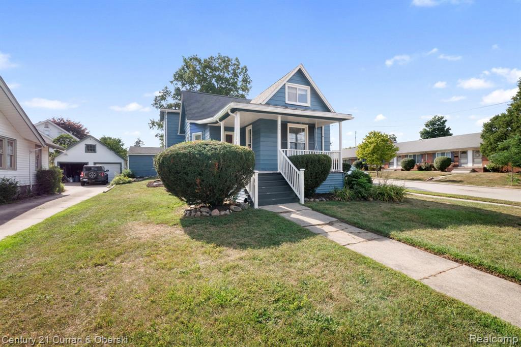 main property photo 2