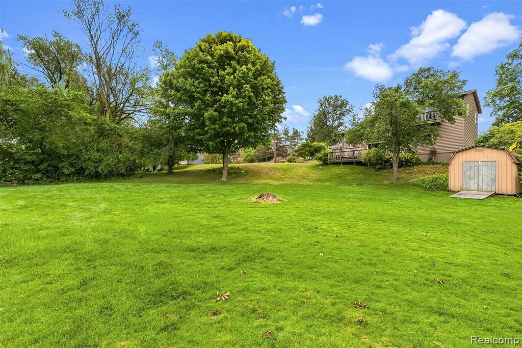 main property photo 42