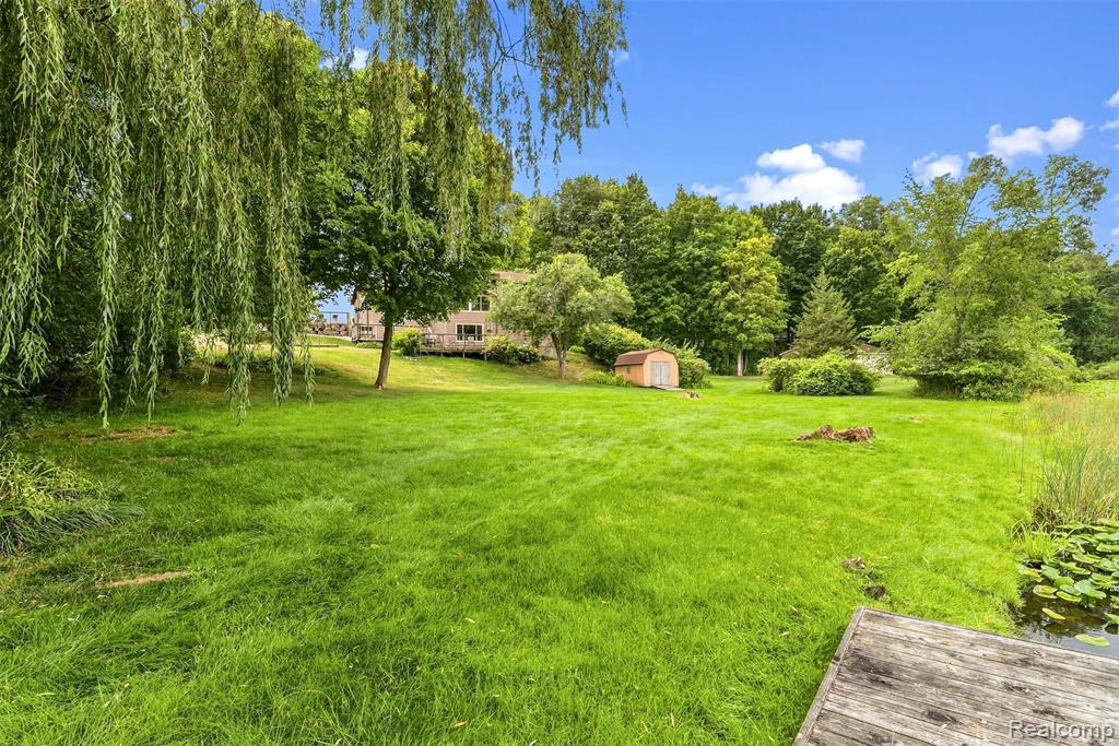 main property photo 43