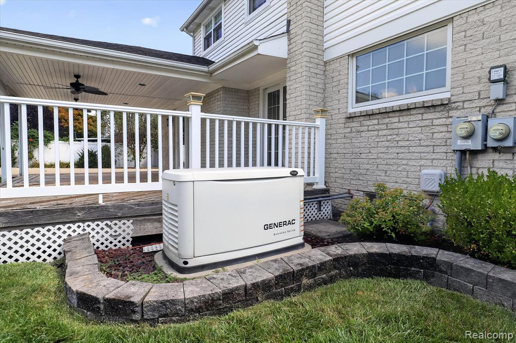 main property photo 33
