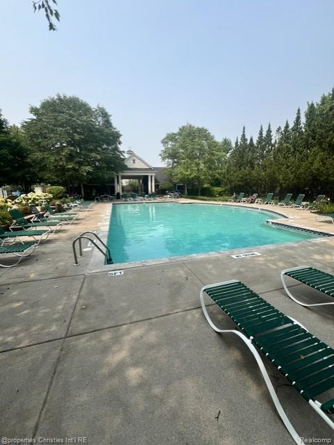 main property photo 51