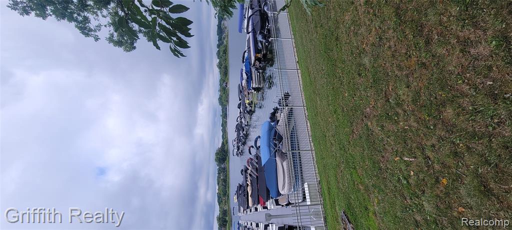 property viewer photo 2