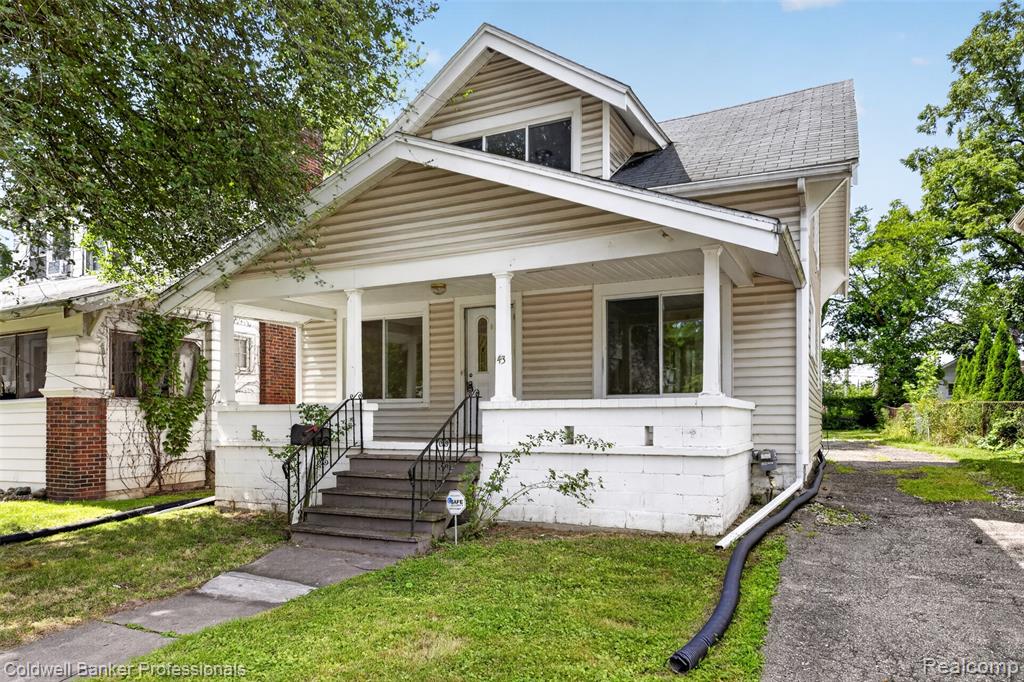 main property photo 43