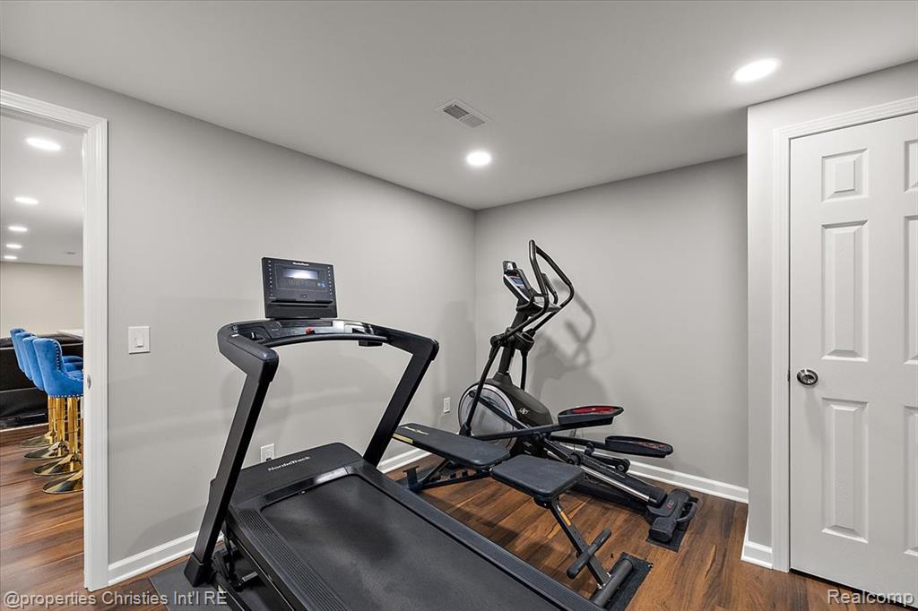 main property photo 61