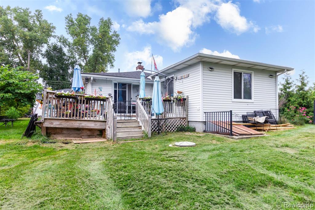 main property photo 33