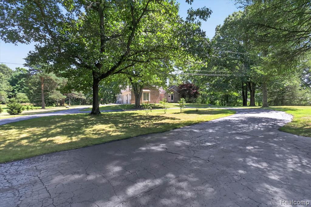 main property photo 65