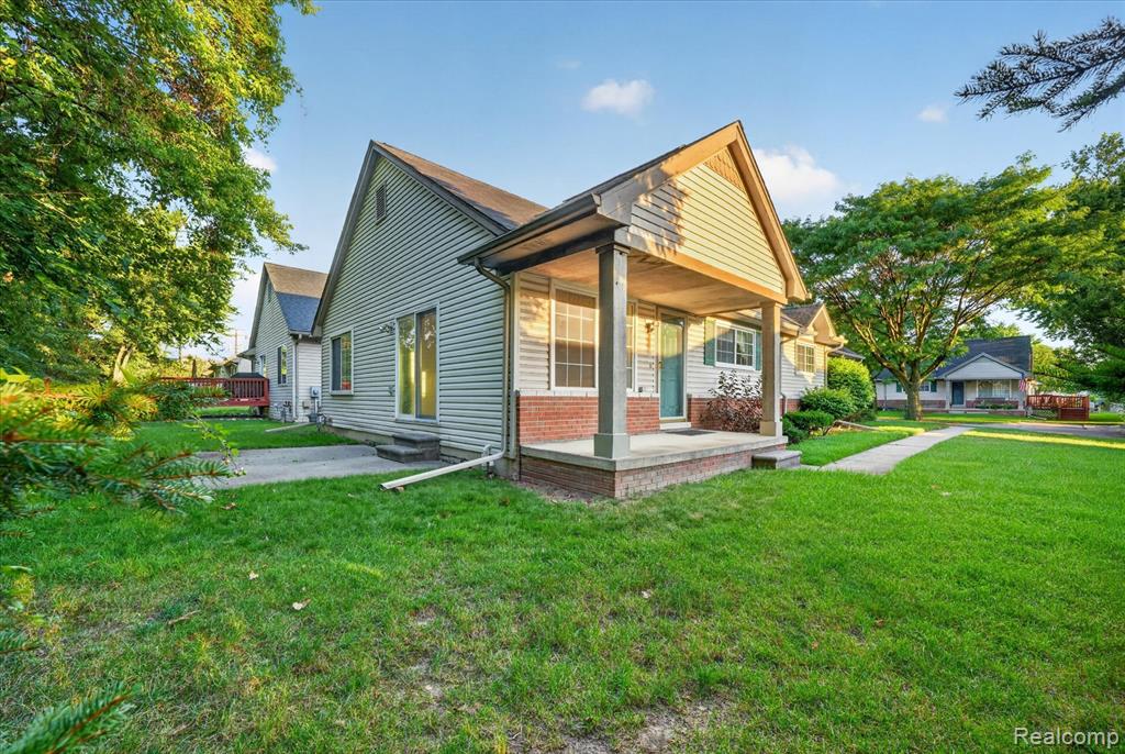 main property photo 2