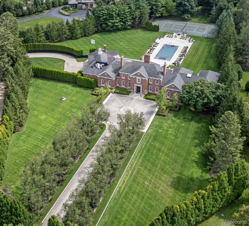 main property photo 4