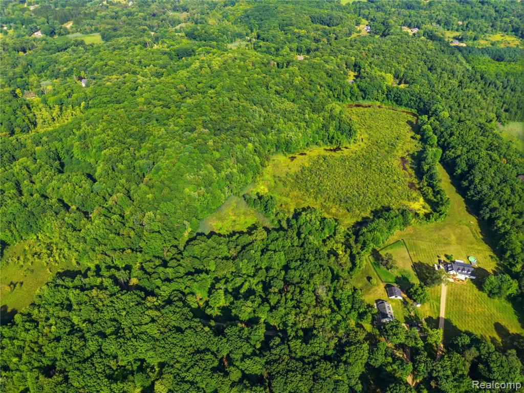 main property photo 0