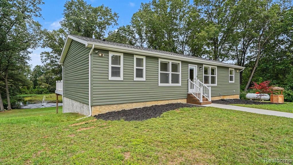 main property photo 3