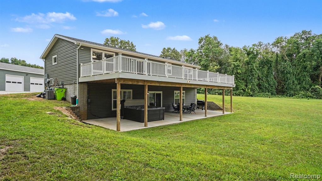 main property photo 5