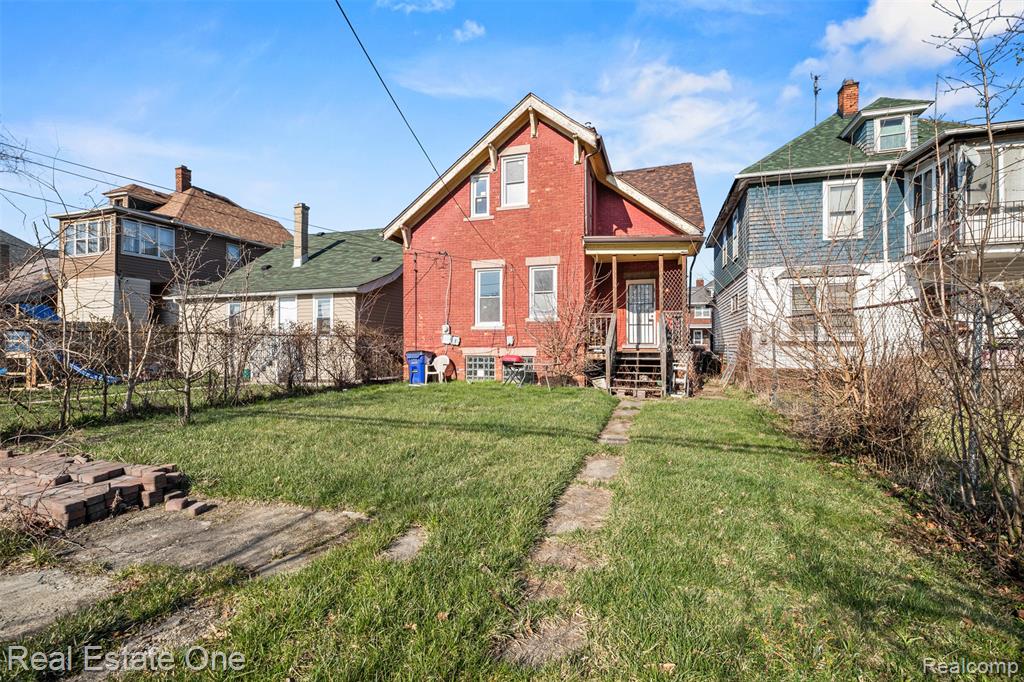 main property photo 27