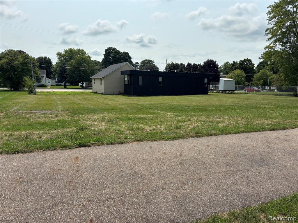 main property photo 7