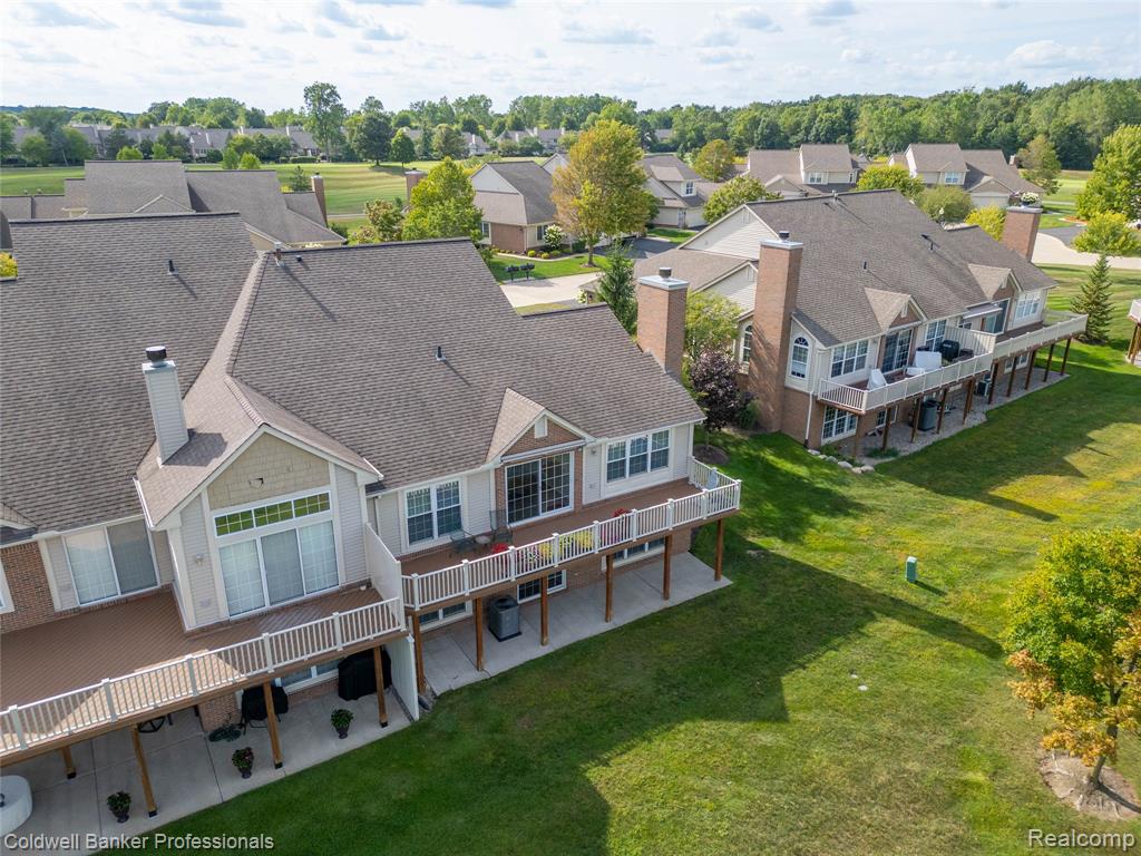 main property photo 50