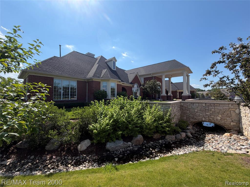 main property photo 36