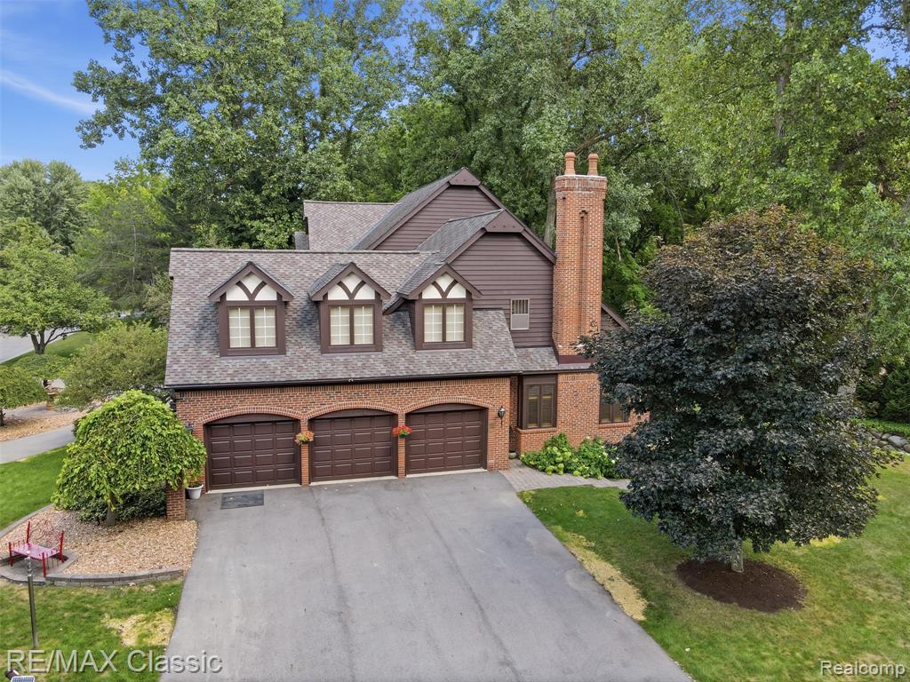 main property photo 5