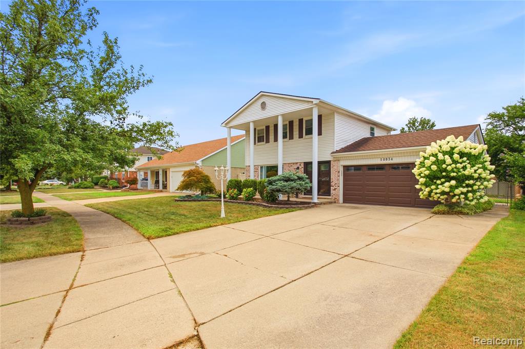 main property photo 47