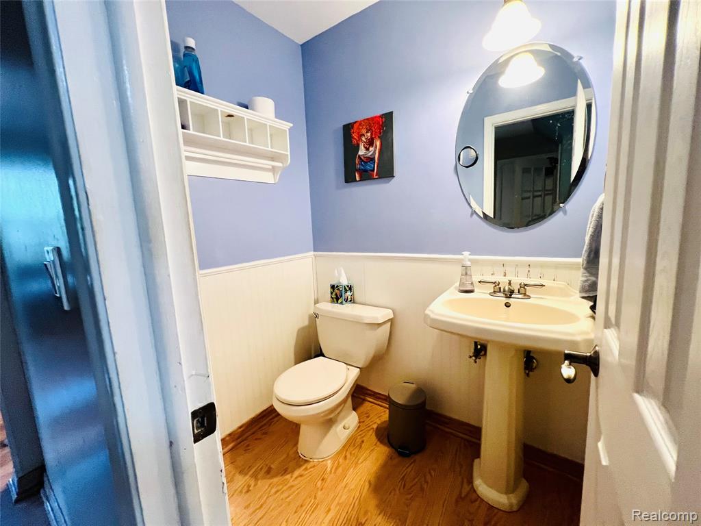 main property photo 14