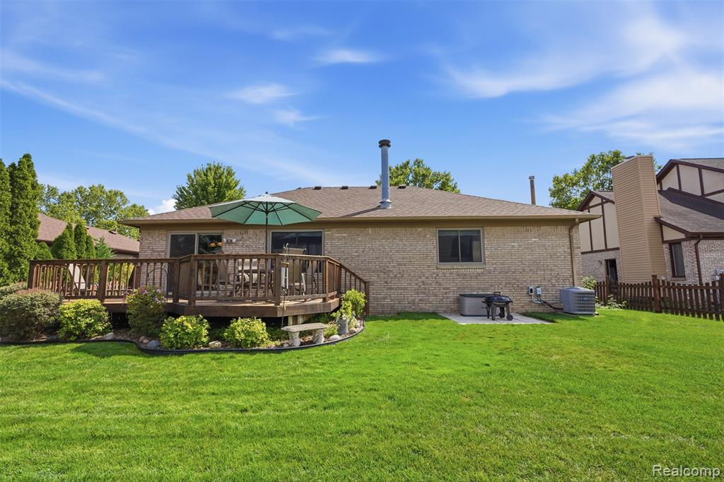main property photo 4