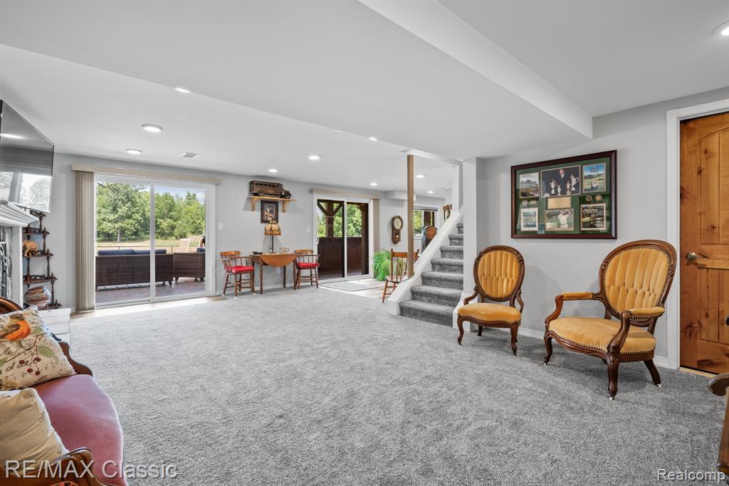 main property photo 52