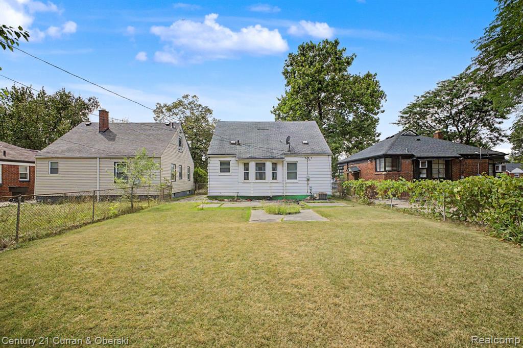main property photo 26