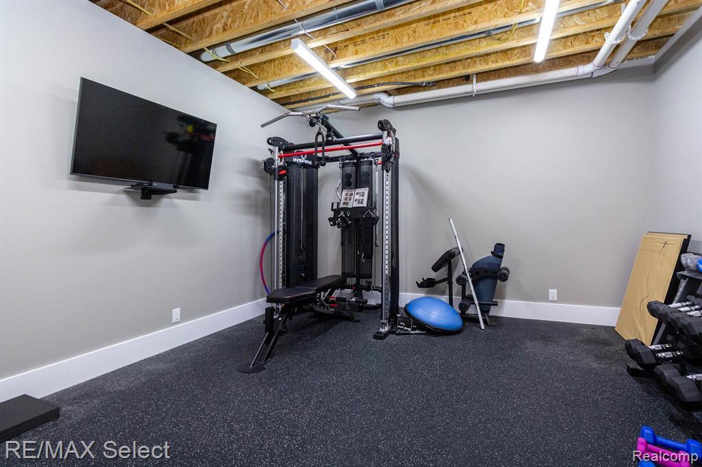 main property photo 61