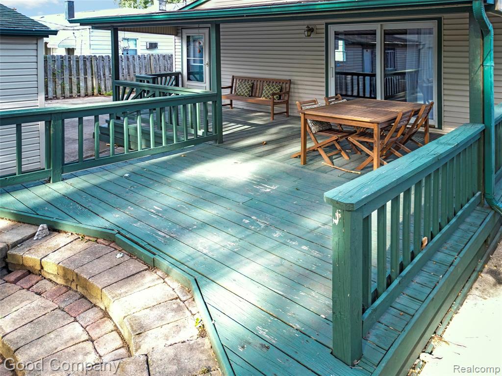 main property photo 58