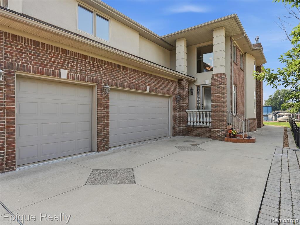 main property photo 67