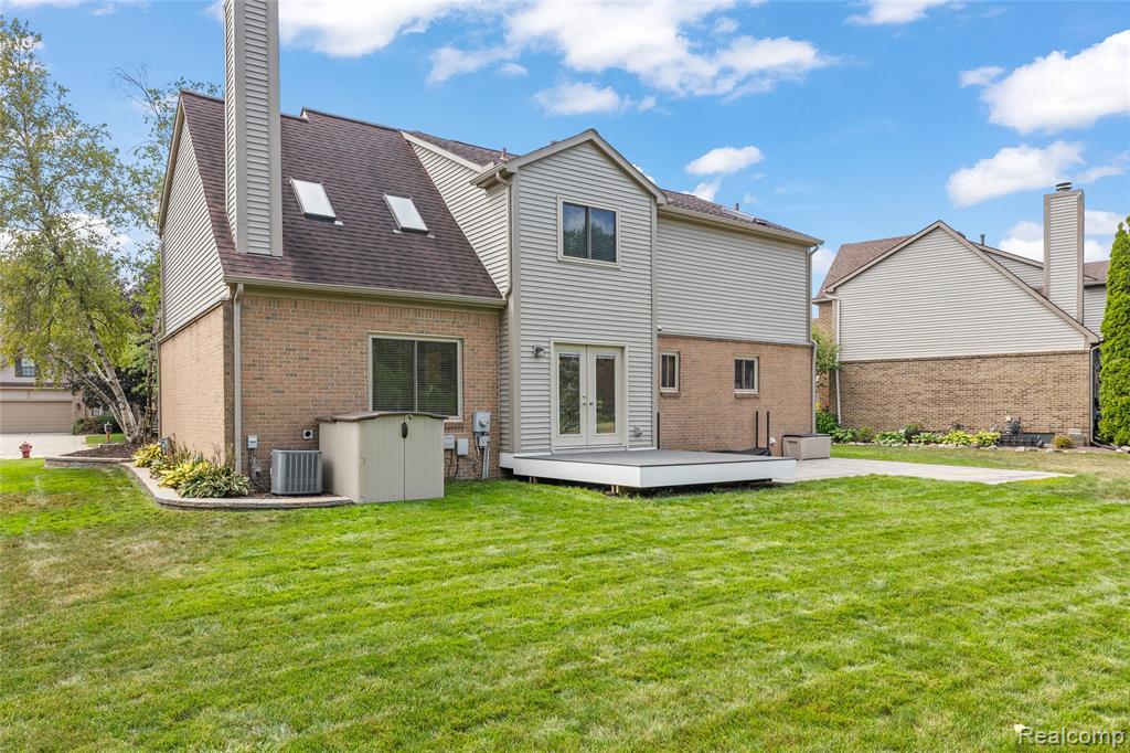 main property photo 2