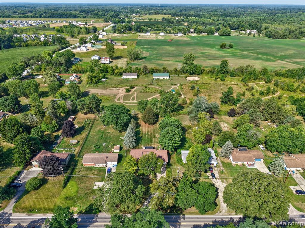main property photo 59
