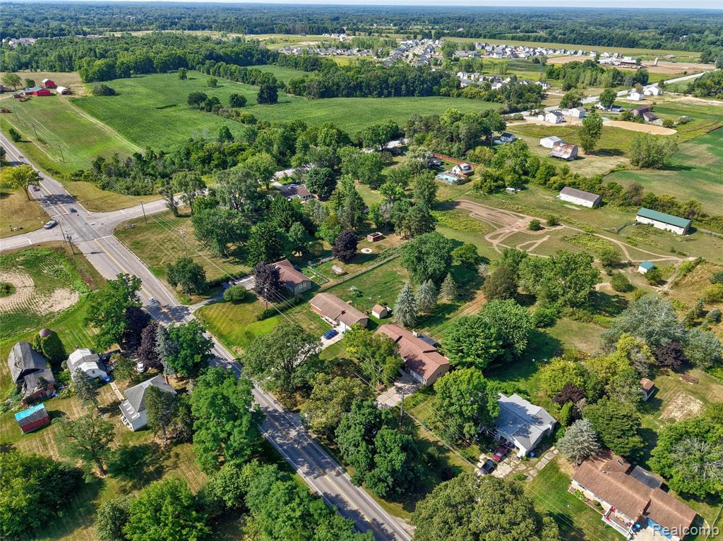 main property photo 61