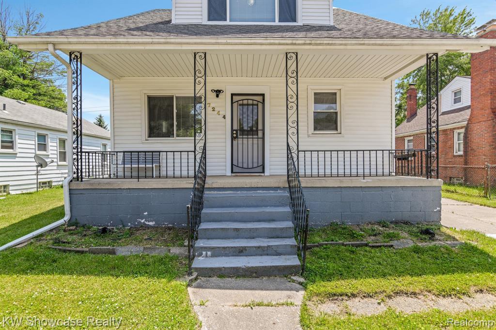 main property photo 3