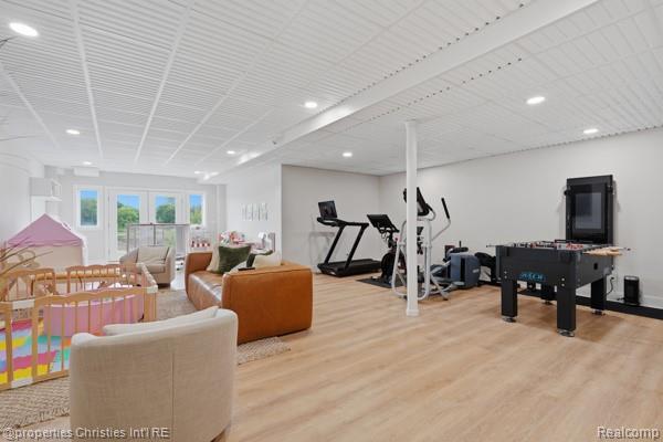 main property photo 37