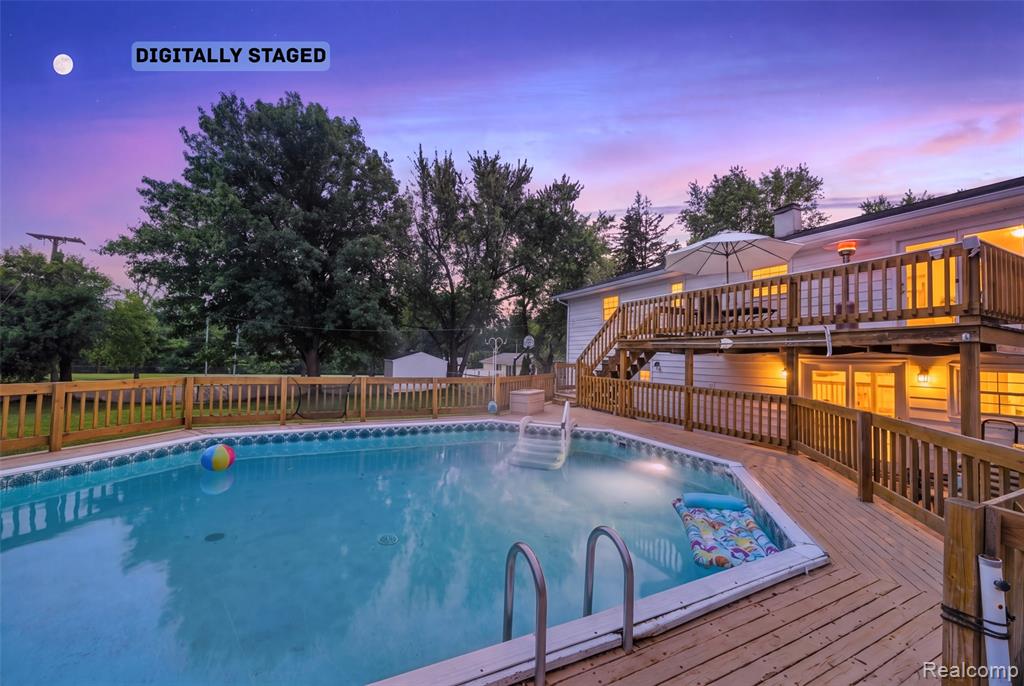 main property photo 45