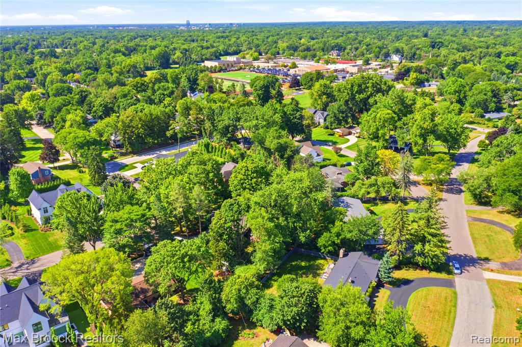 main property photo 59